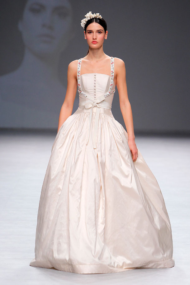 ilovebrides.pt Poesi Sposa Coleção 2020 vestidos de noiva